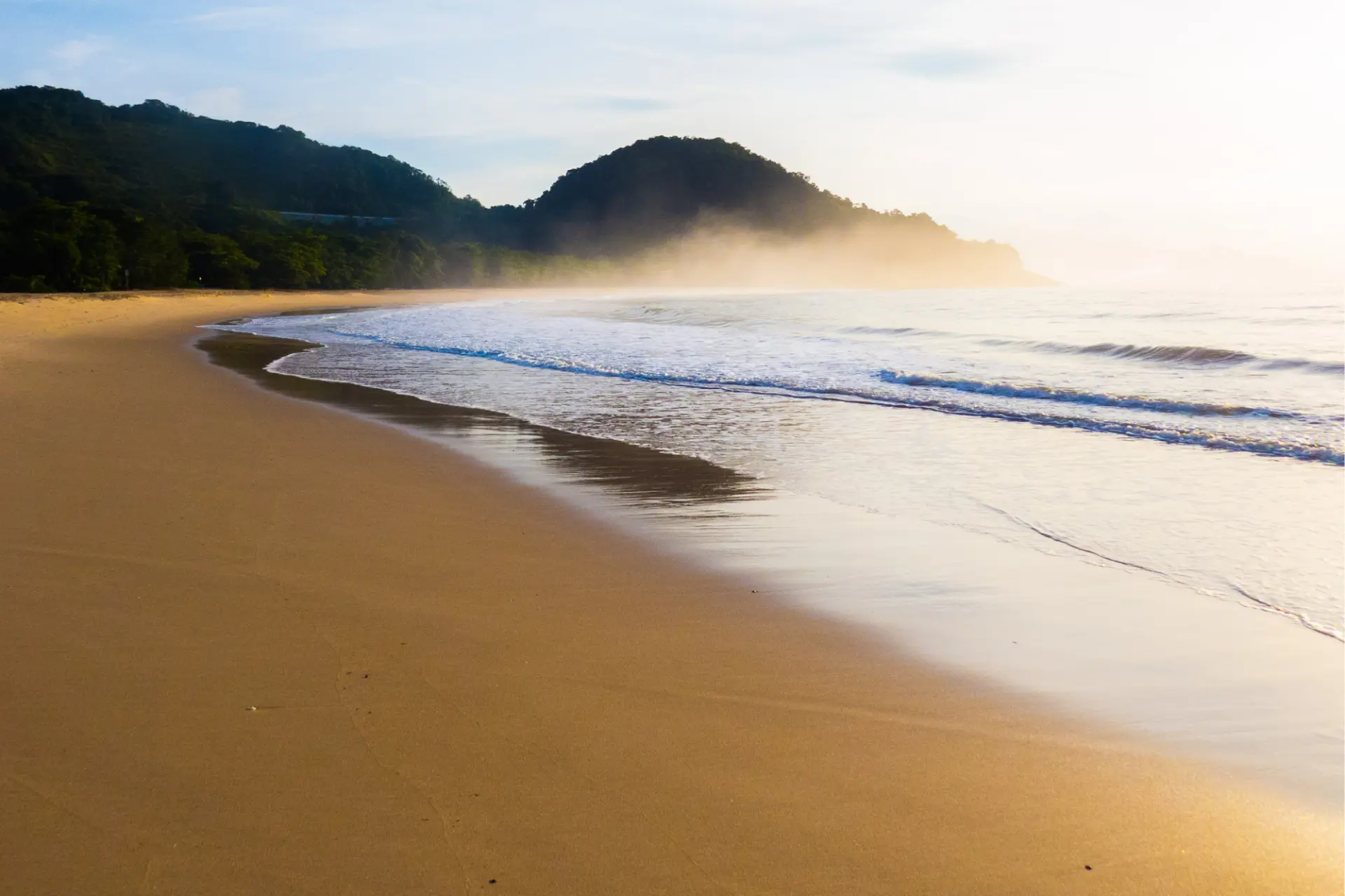 La plage de Praia do Félix, entre jungle et océan